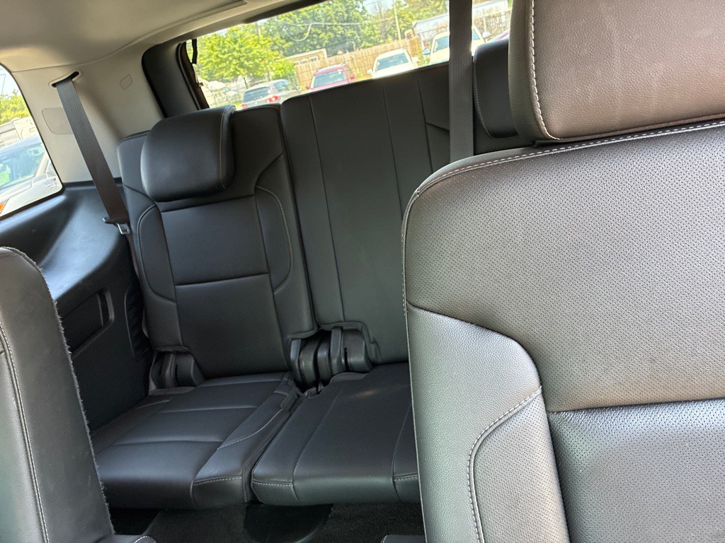 2017 Chevrolet Tahoe Image 16