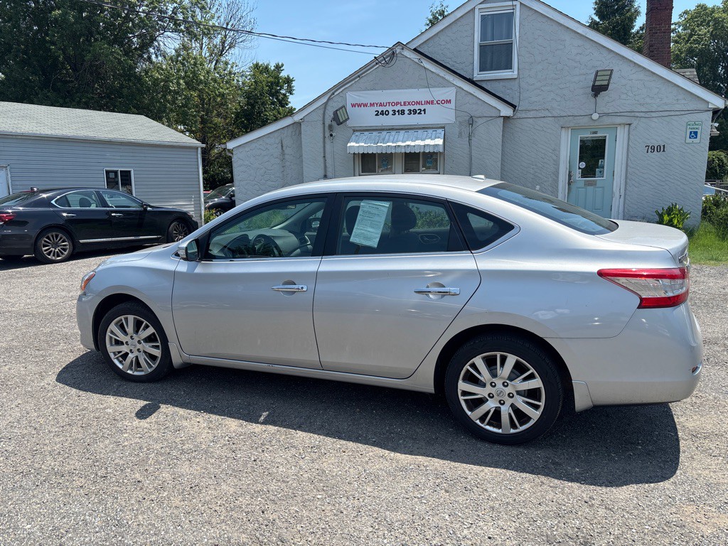 2014 Nissan Sentra Image 4