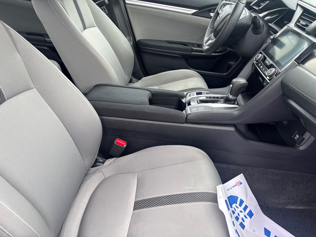 2017 Honda Civic Image 12