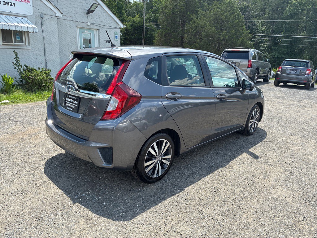 2016 Honda Fit Image 8