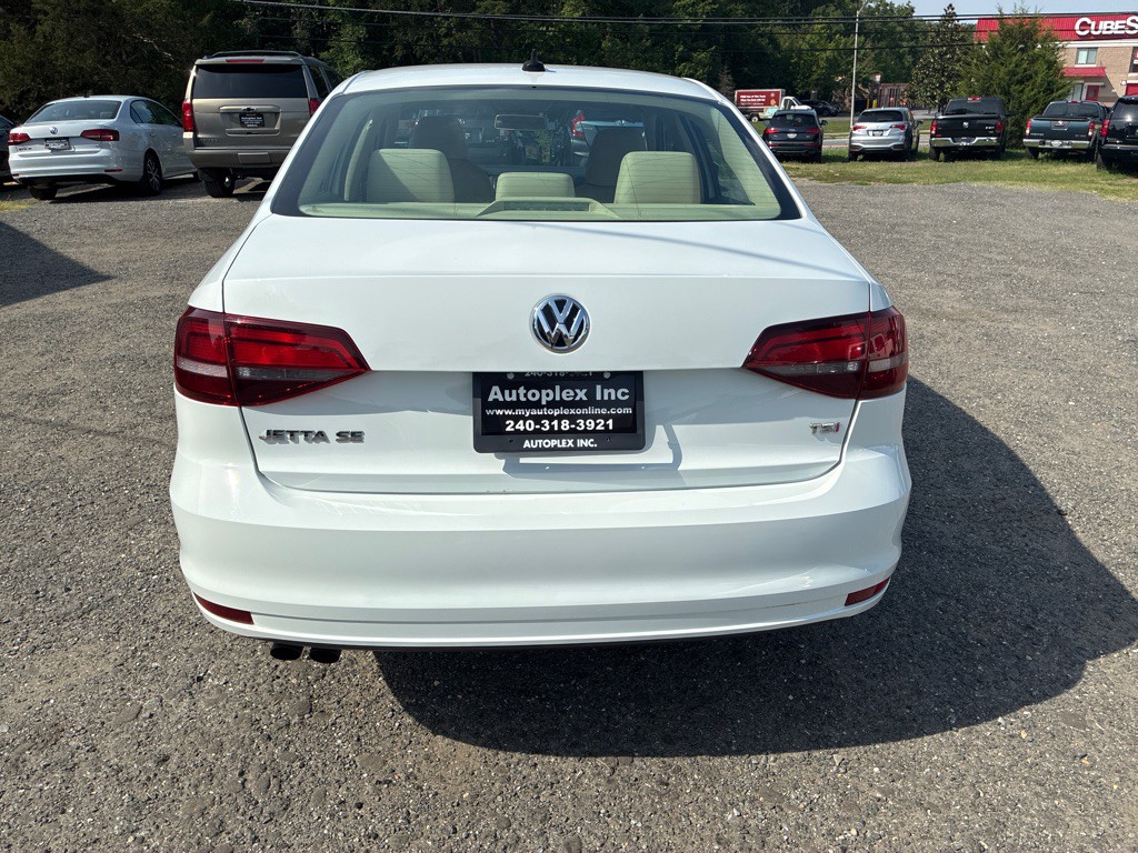 2017 Volkswagen Jetta Image 7