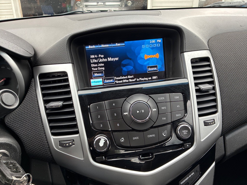 2015 Chevrolet Cruze Image 14