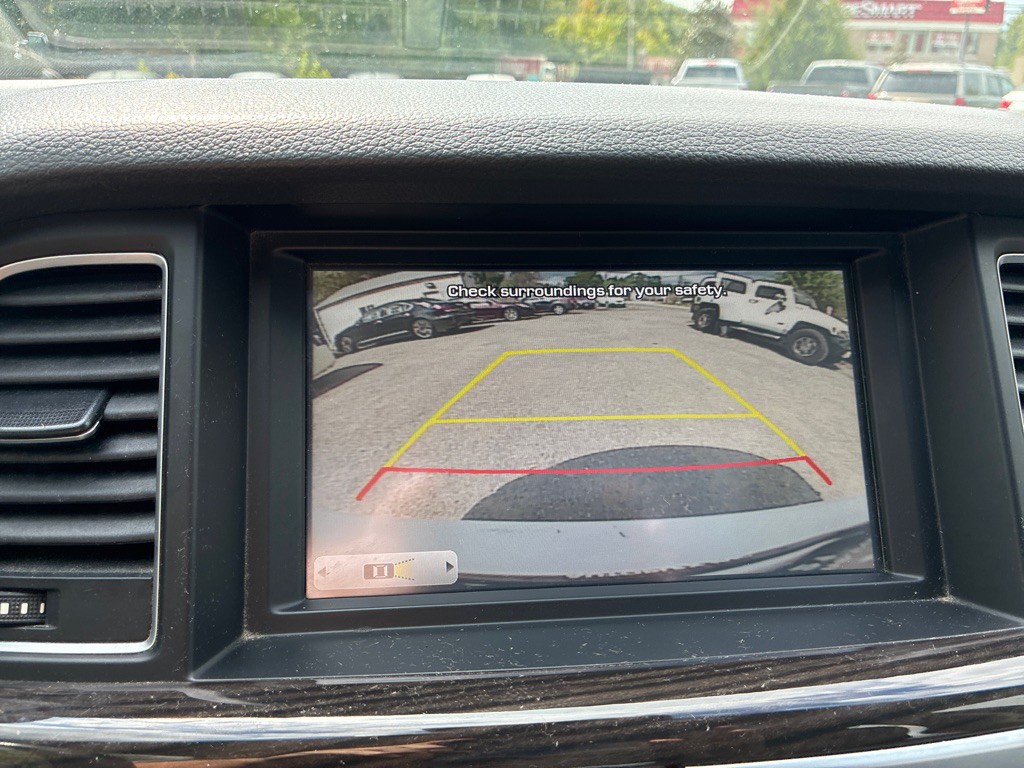 2016 Hyundai Genesis Image 18