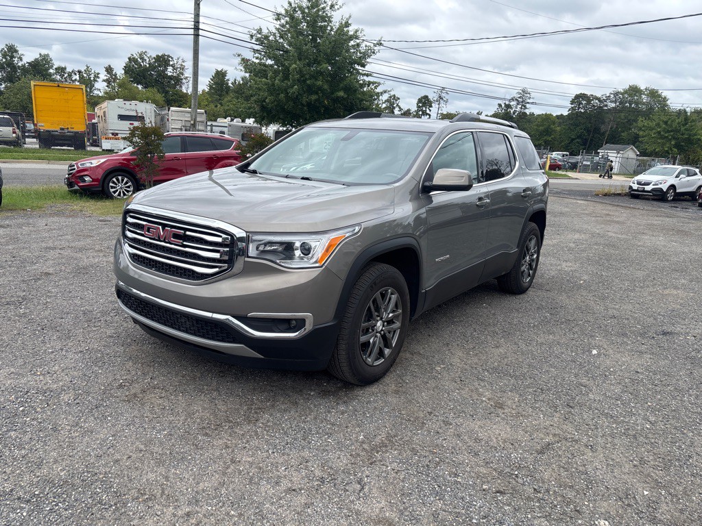 2019 GMC Acadia Image 2