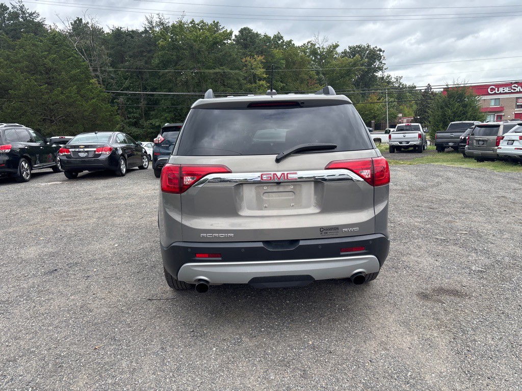 2019 GMC Acadia Image 8