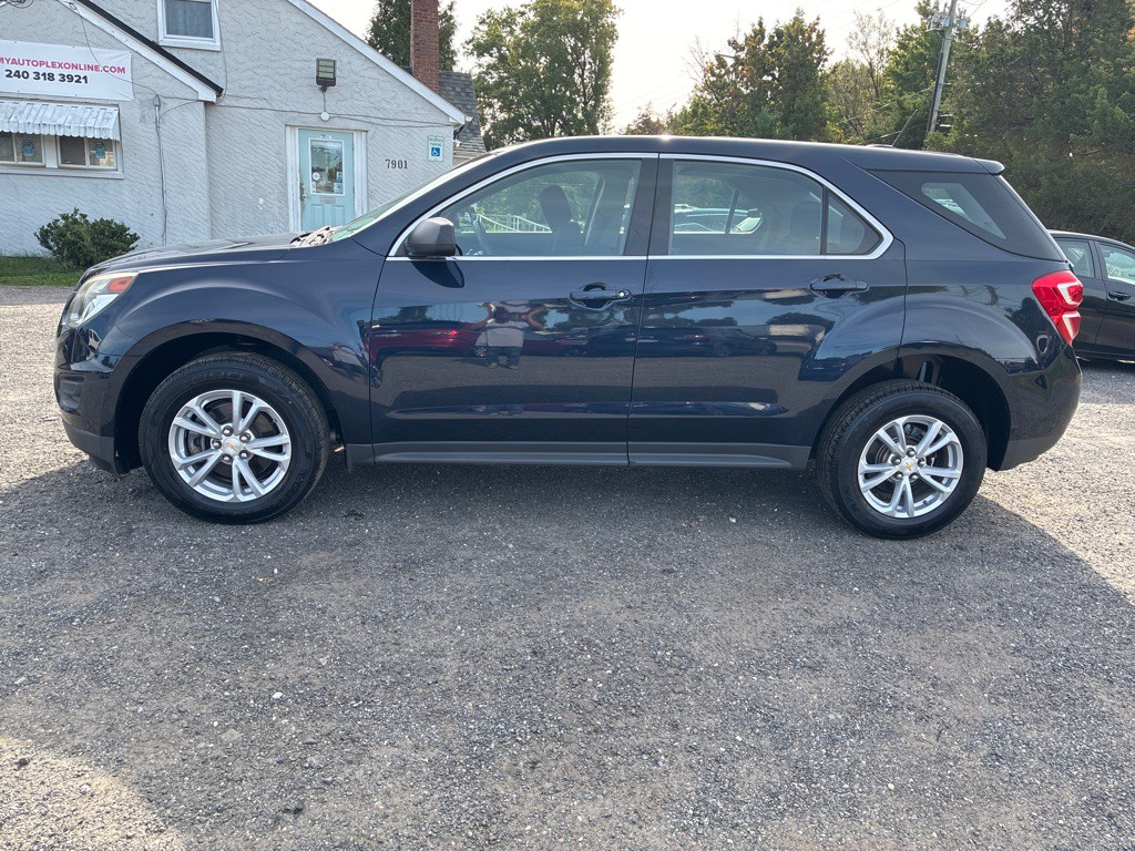 2017 Chevrolet Equinox Image 3