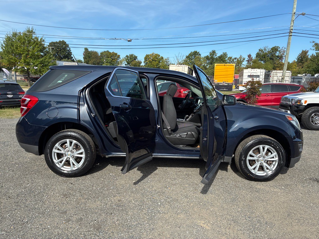 2017 Chevrolet Equinox Image 14