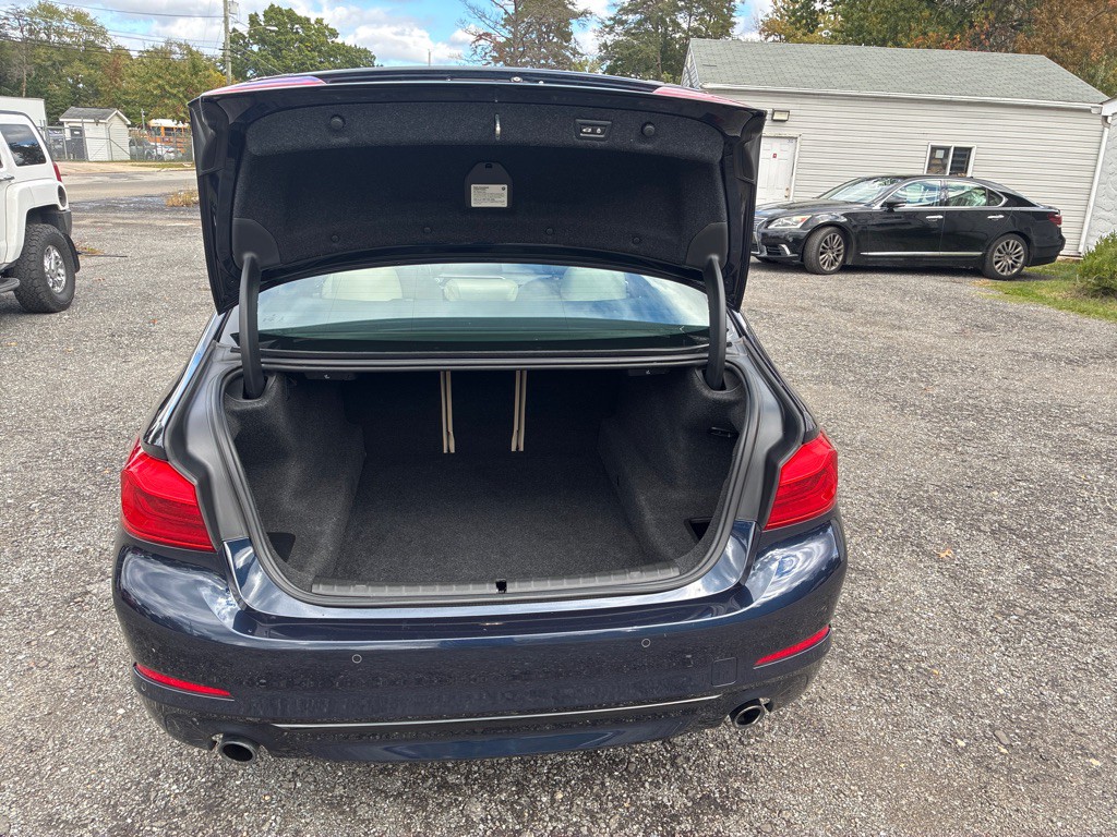 2018 BMW 5 Series Image 7