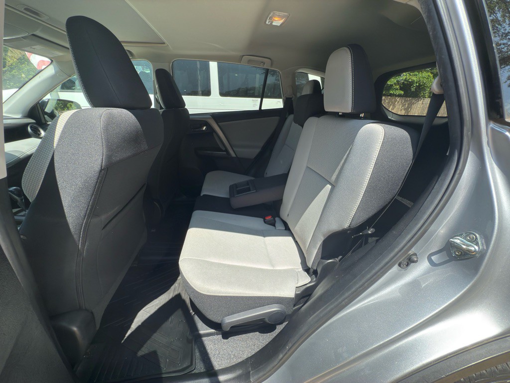 2018 Toyota Rav4 Image 5