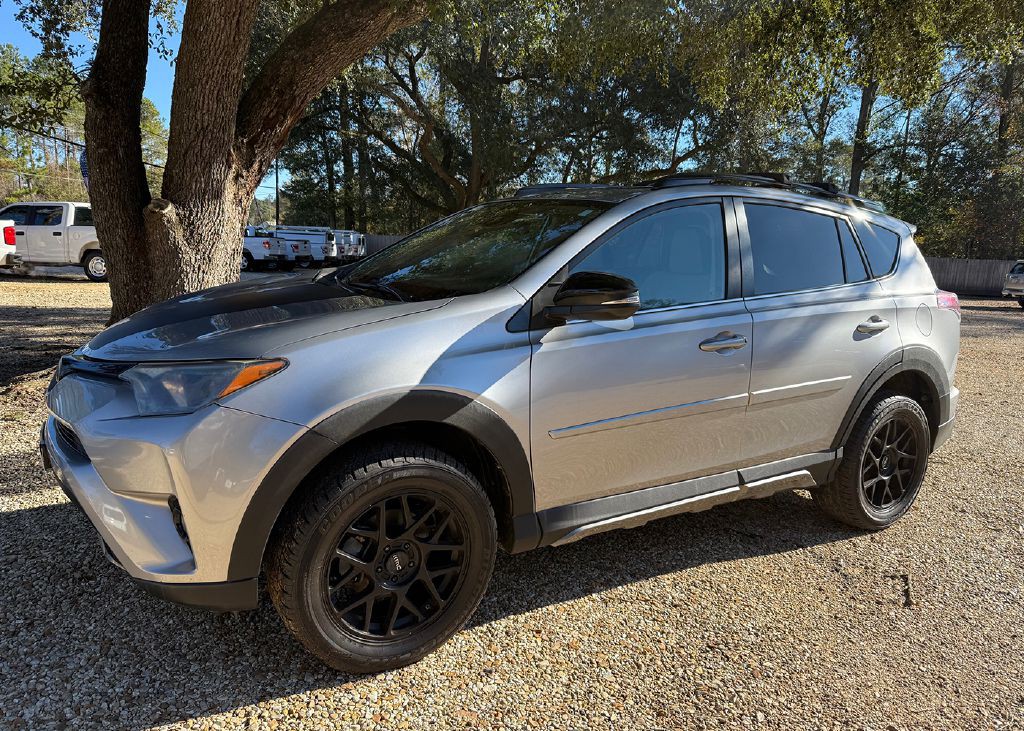 2018 Toyota Rav4 Image 1