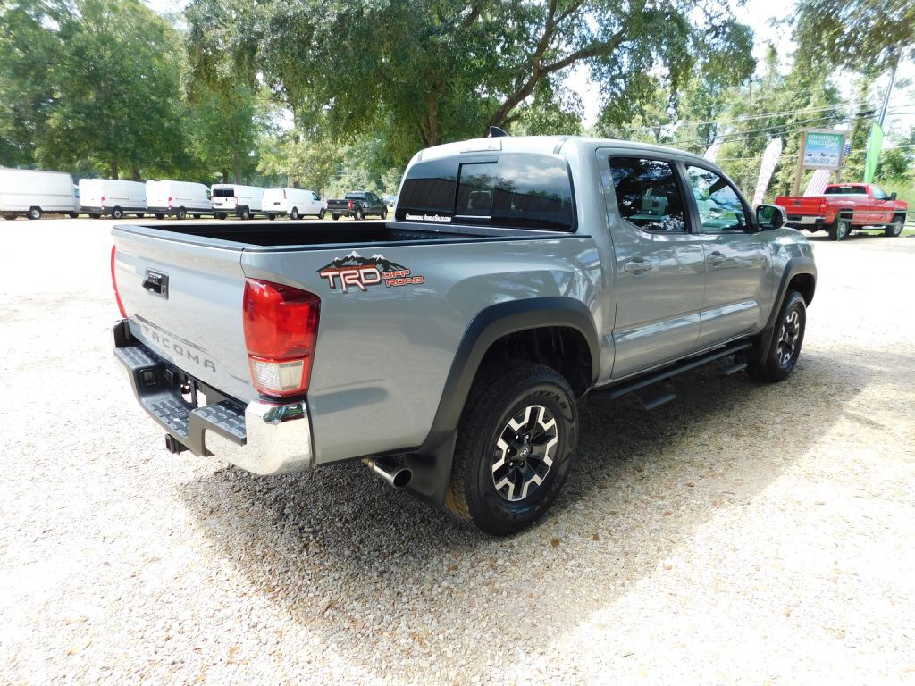 2018 Toyota Tacoma Image 5