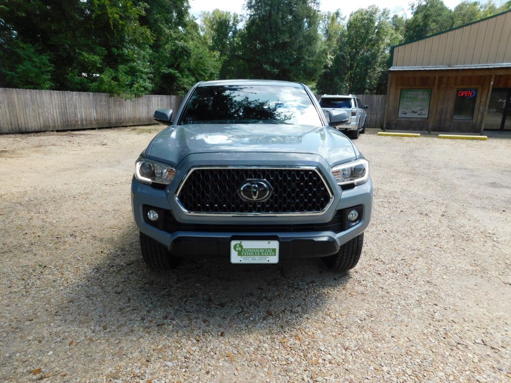 2018 Toyota Tacoma Image 8