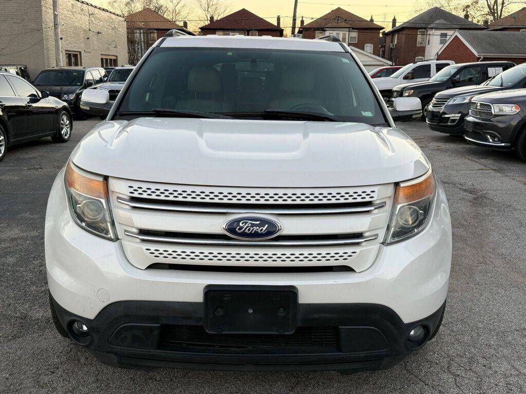 2012 Ford Explorer Image 2