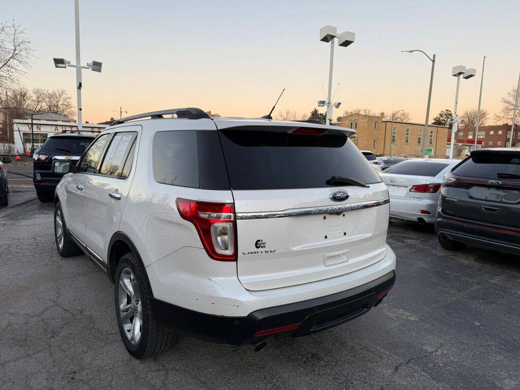 2012 Ford Explorer Image 6