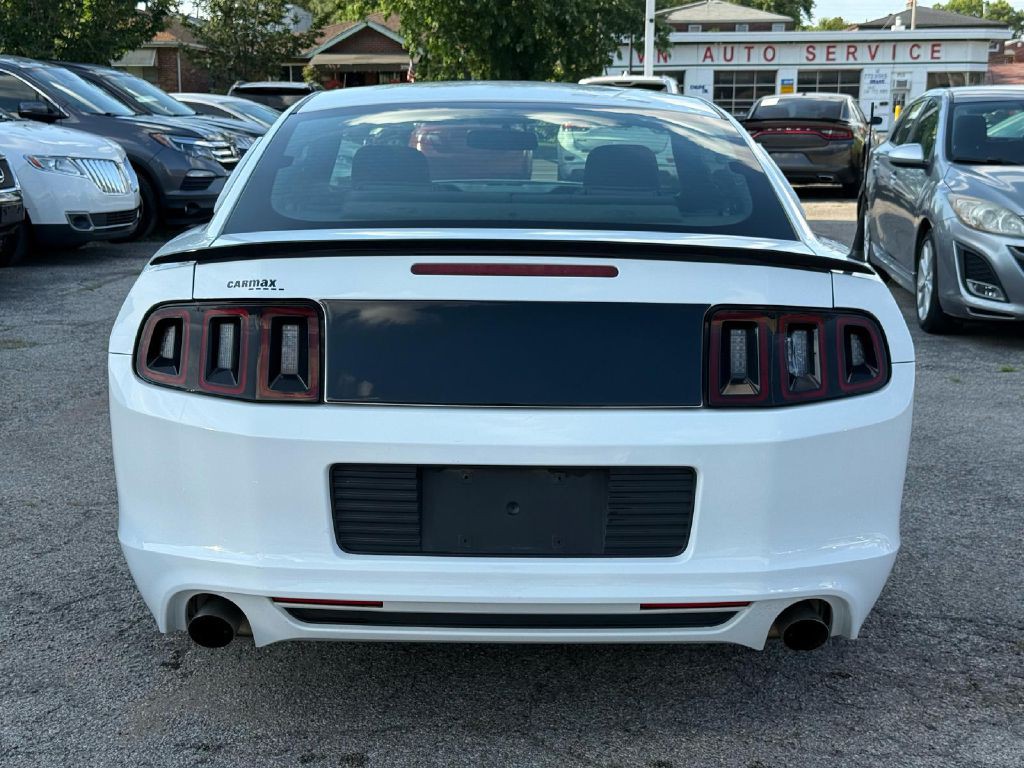 2014 Ford Mustang Image 9