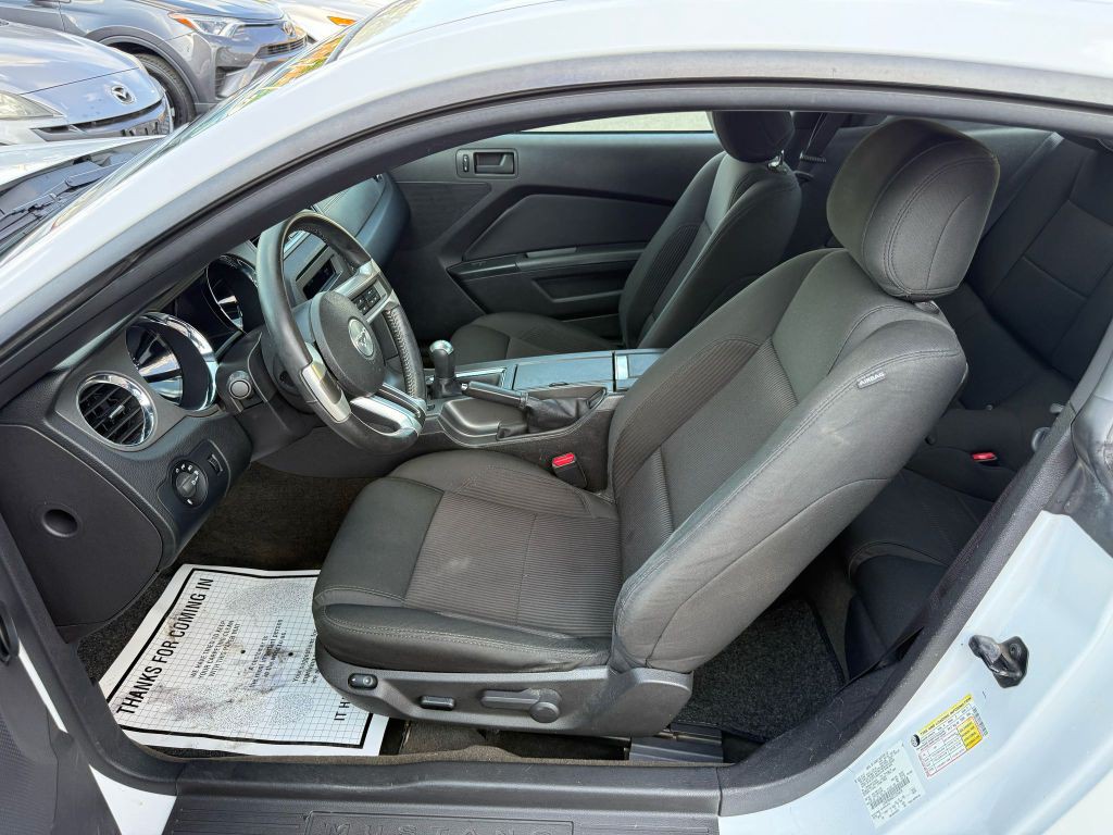 2014 Ford Mustang Image 11