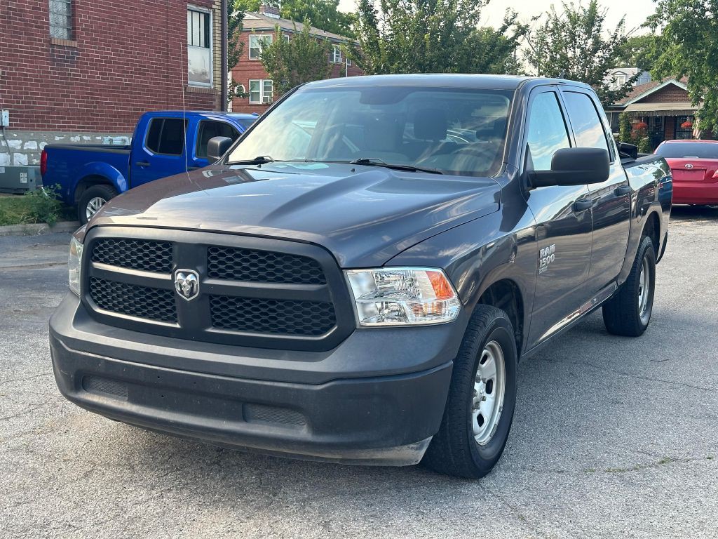 2021 RAM 1500 Image 3