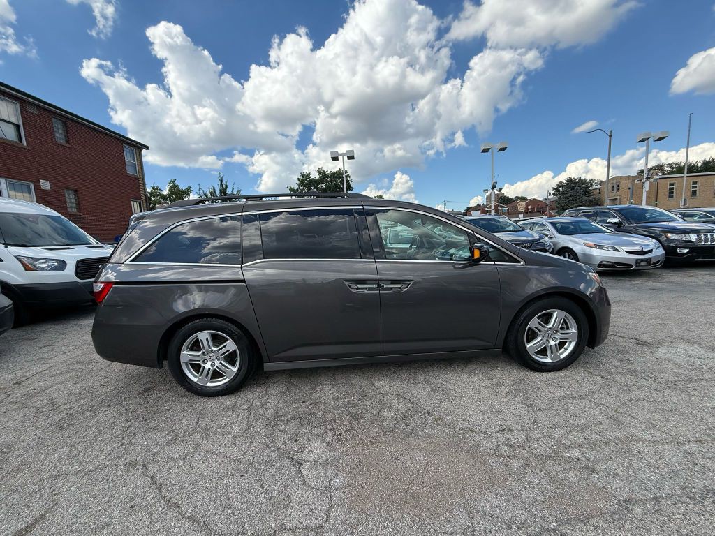 2012 Honda Odyssey Image 6