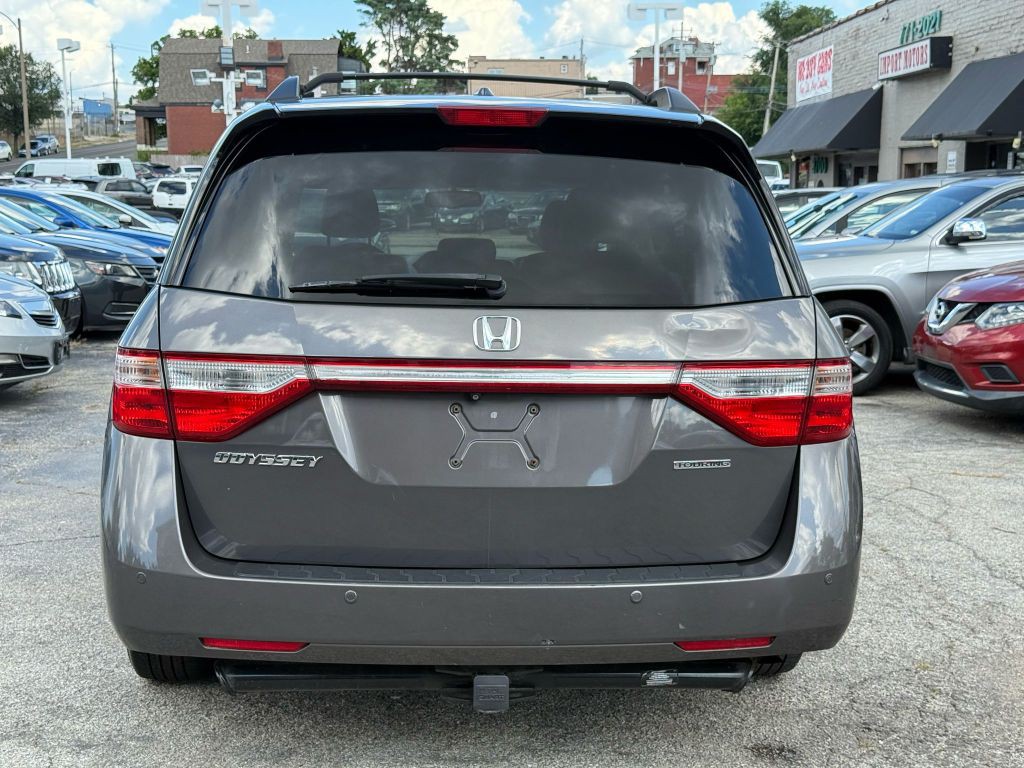 2012 Honda Odyssey Image 10