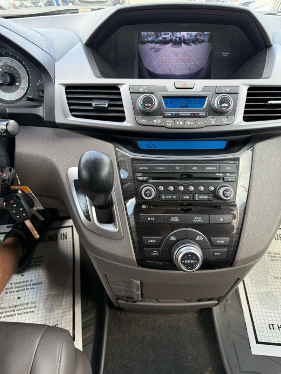 2012 Honda Odyssey Image 15