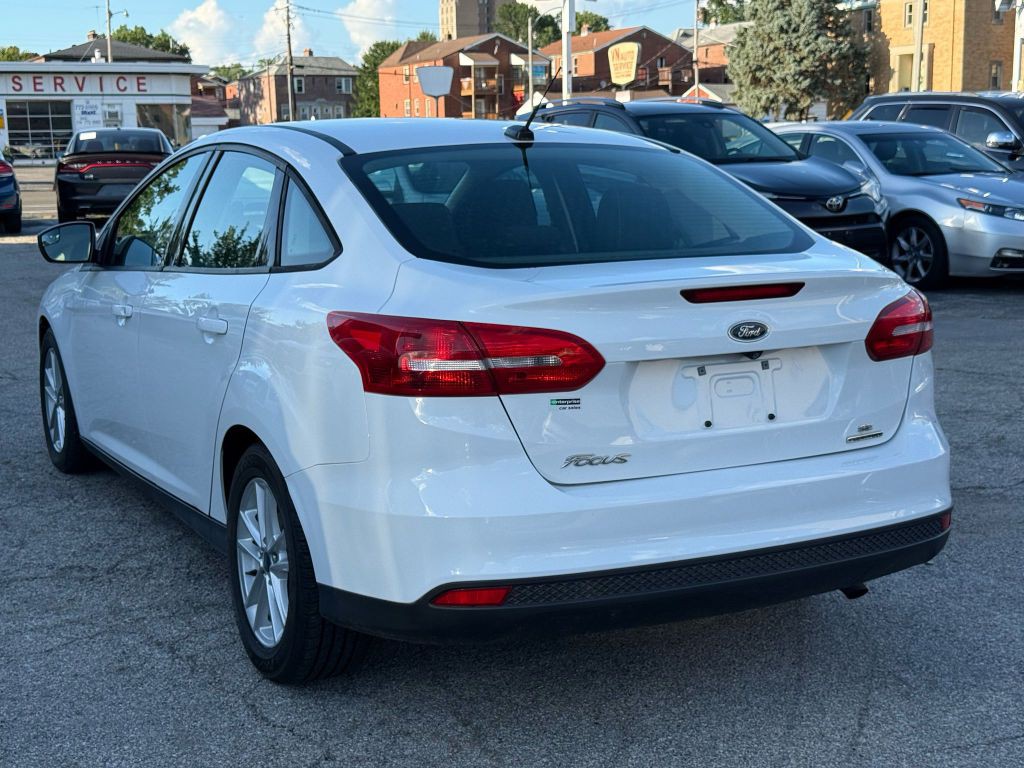 2016 Ford Focus Image 7