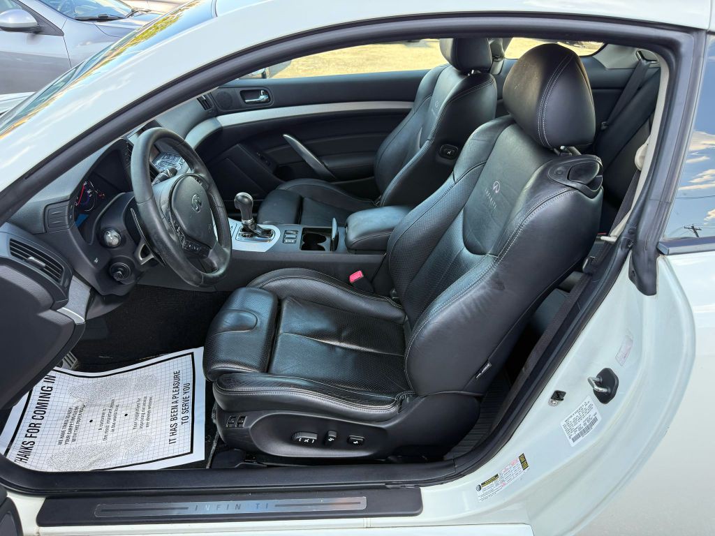 2008 INFINITI G37 Image 10
