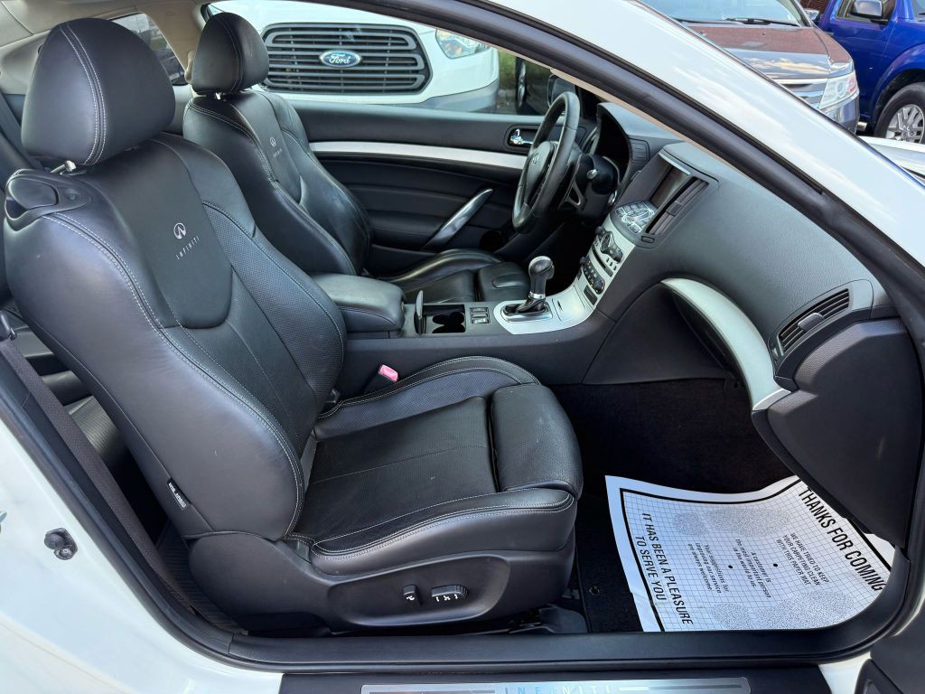 2008 INFINITI G37 Image 14