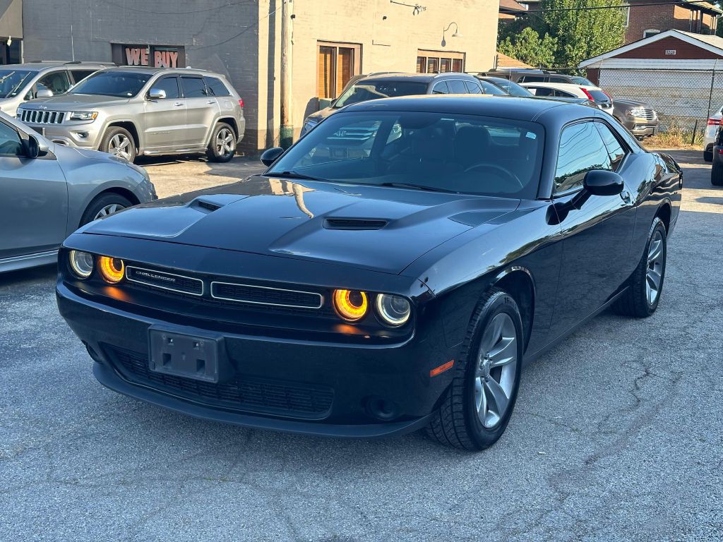 2016 Dodge Challenger Image 3
