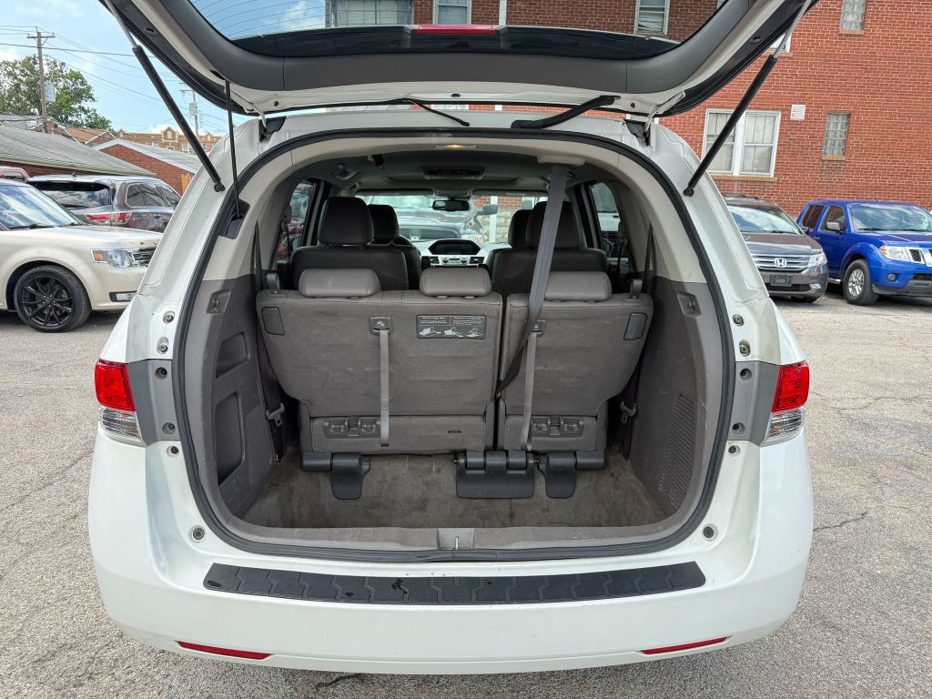 2014 Honda Odyssey Image 8