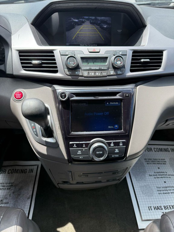 2014 Honda Odyssey Image 14