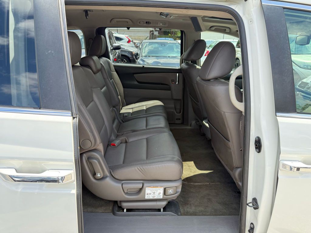 2014 Honda Odyssey Image 23