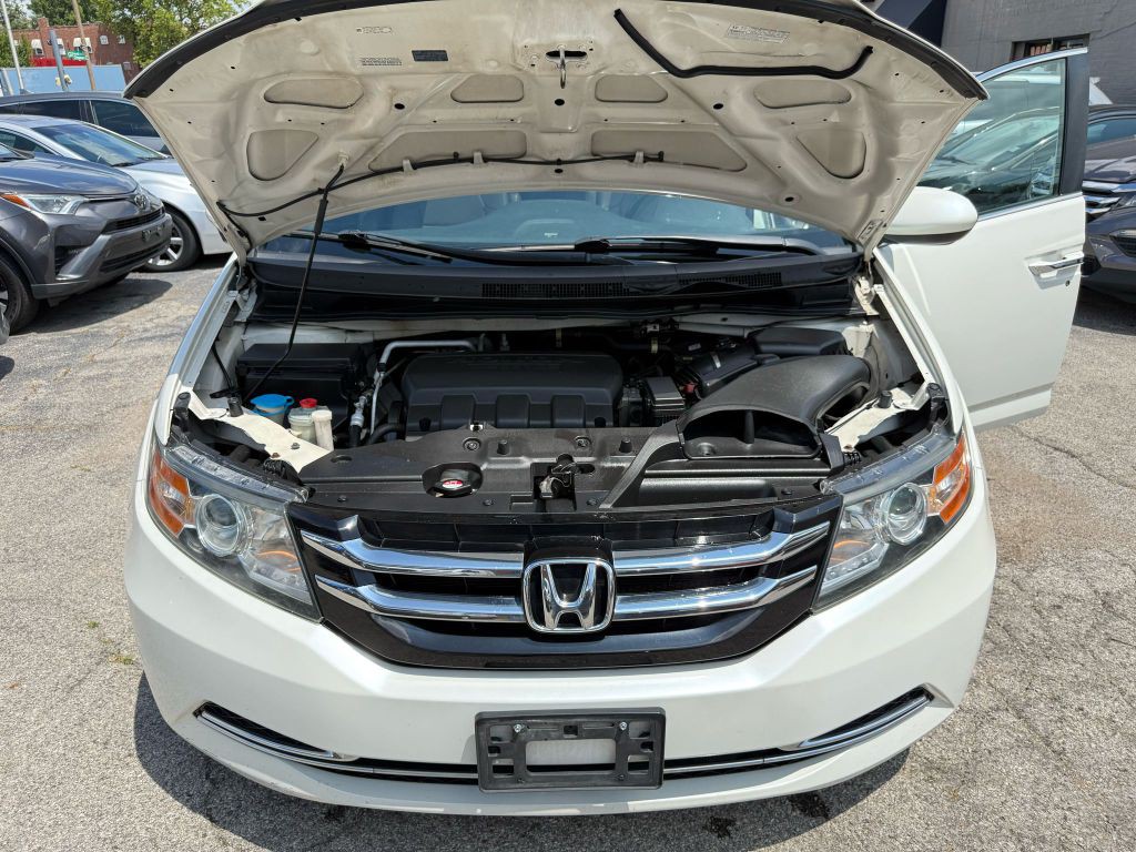 2014 Honda Odyssey Image 25