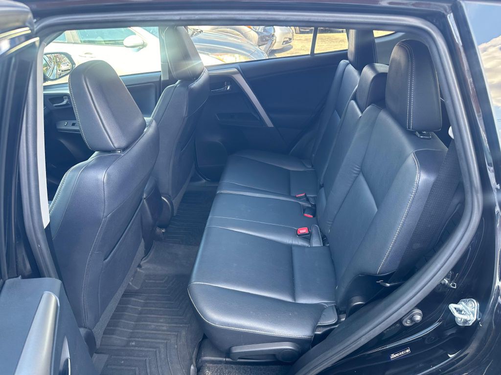 2013 Toyota Rav4 Image 22