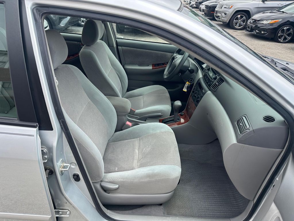 2007 Toyota Corolla Image 12