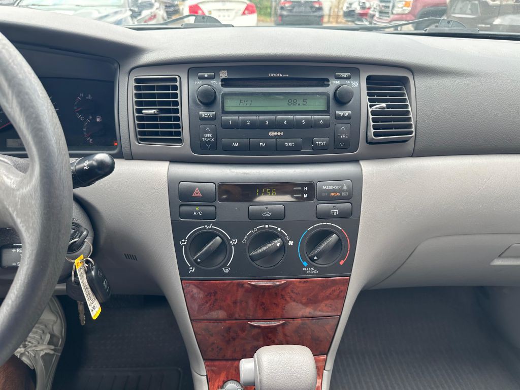 2007 Toyota Corolla Image 16