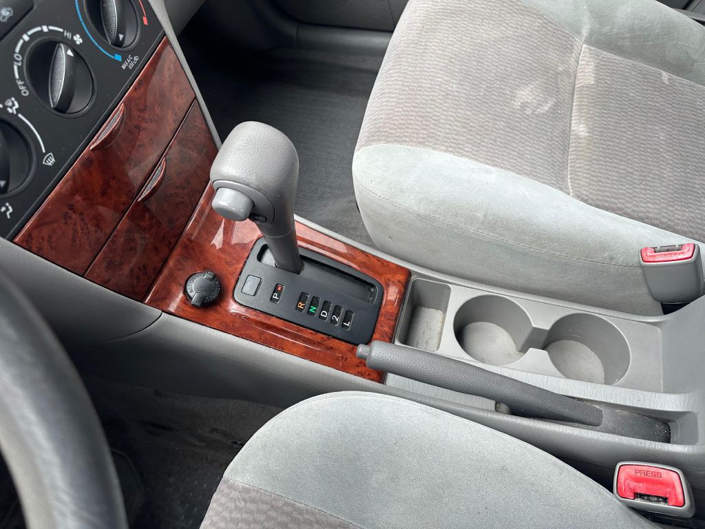 2007 Toyota Corolla Image 17