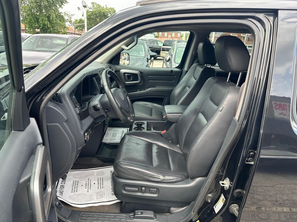 2012 Honda Ridgeline Image 10