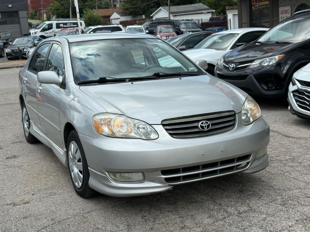 2004 Toyota Corolla Image 1