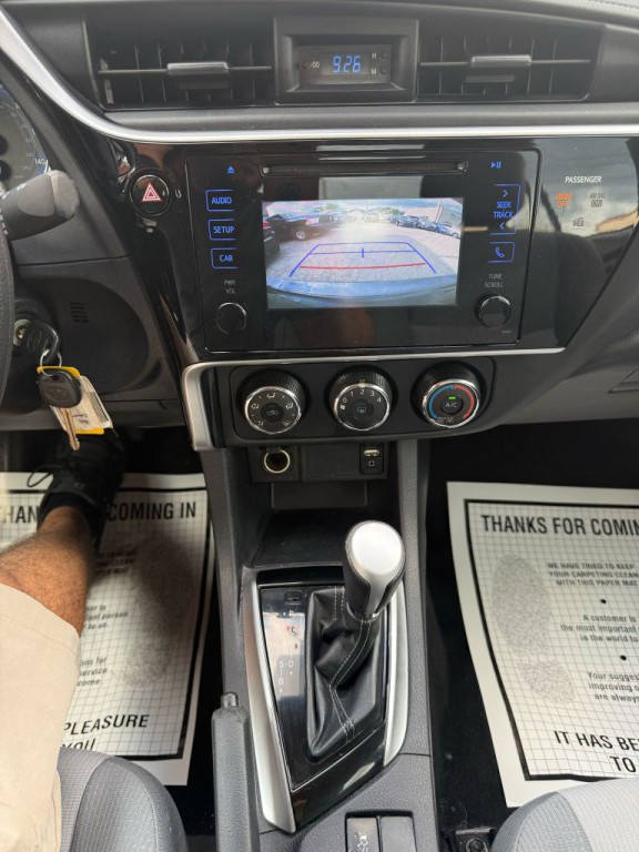 2017 Toyota Corolla Image 16