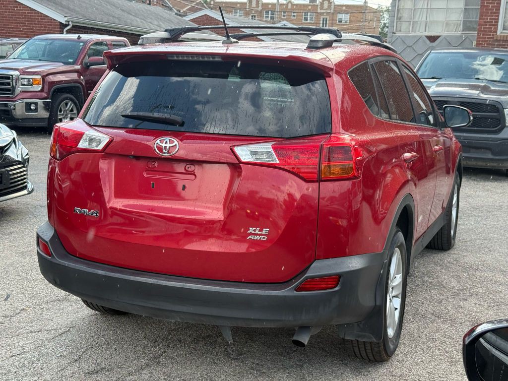 2013 Toyota Rav4 Image 8