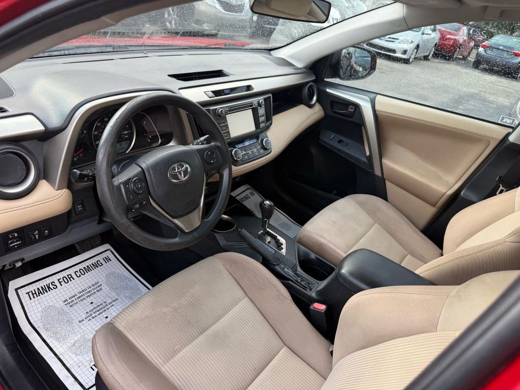 2013 Toyota Rav4 Image 10