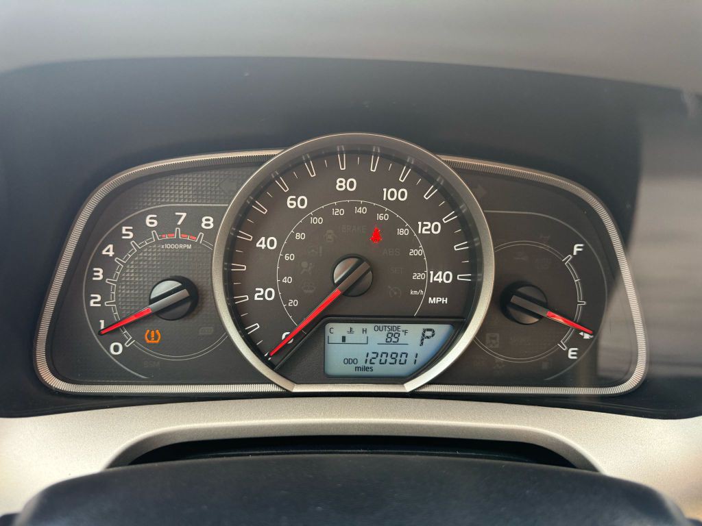 2013 Toyota Rav4 Image 15