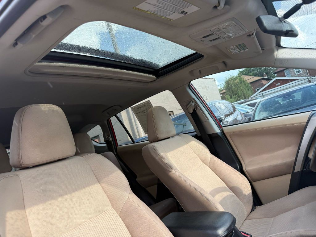 2013 Toyota Rav4 Image 19