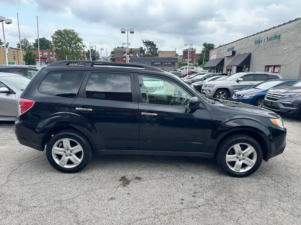 2010 Subaru Forester Image 4