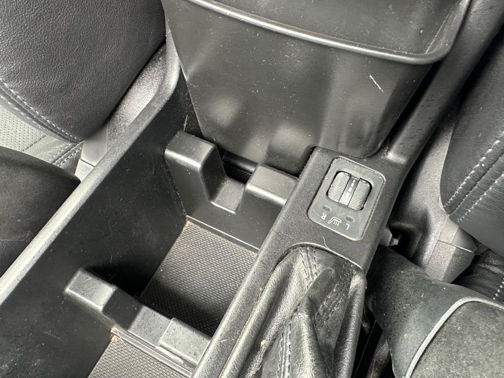 2010 Subaru Forester Image 18