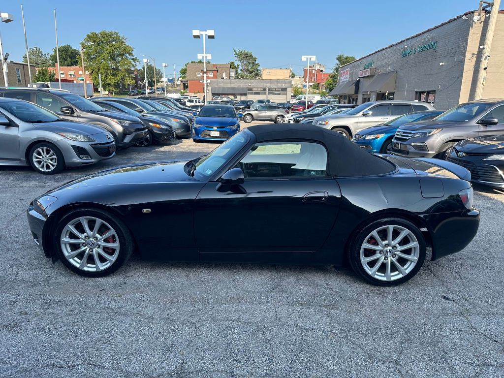 2003 Honda S2000 Image 12