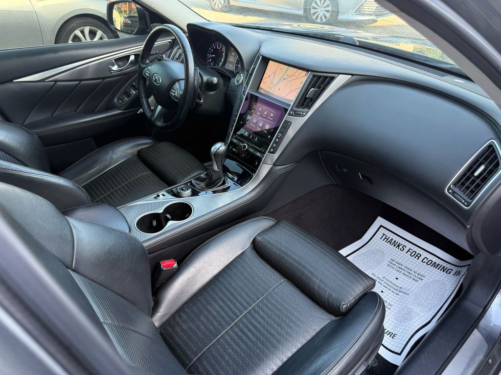 2017 INFINITI Q50 Image 14