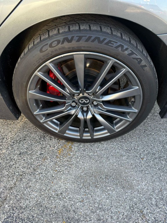 2017 INFINITI Q50 Image 25