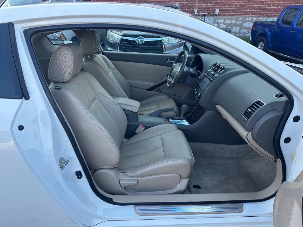 2012 Nissan Altima Image 14