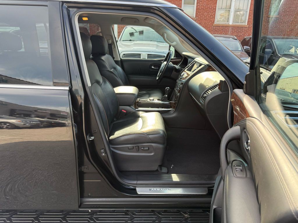 2017 Nissan Armada Image 13